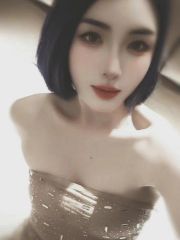 条子很正的小姐姐