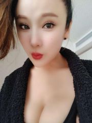 昆山丰满大胸御姐