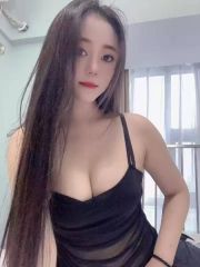 亭湖风骚眼镜御姐 