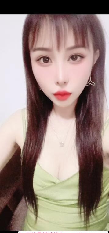 道里甜美小妹子