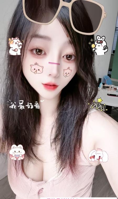 静安三通小姐姐   