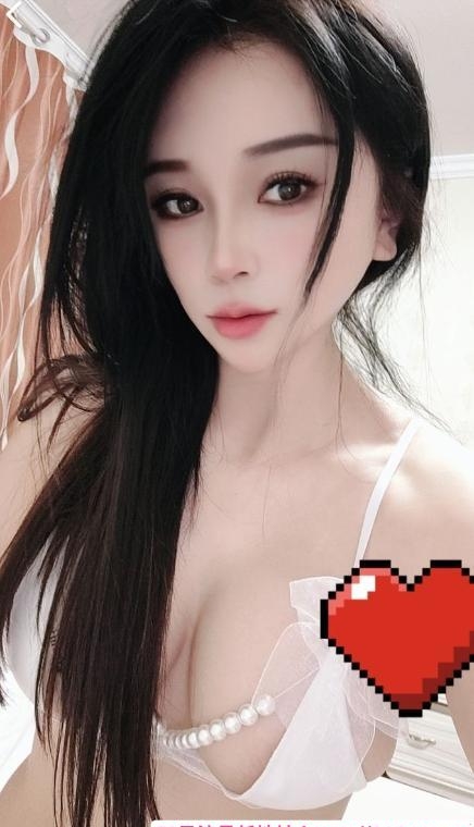 性感制服大胸香儿  