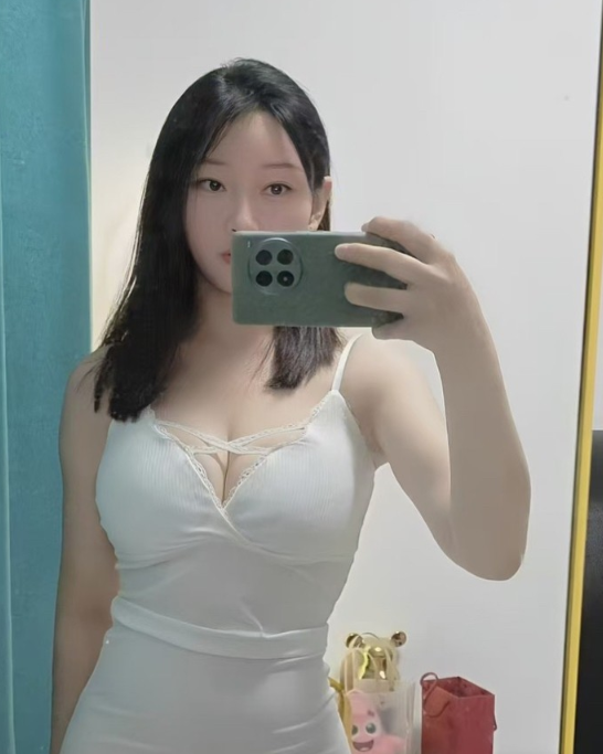 福田瑜伽翘臀老师