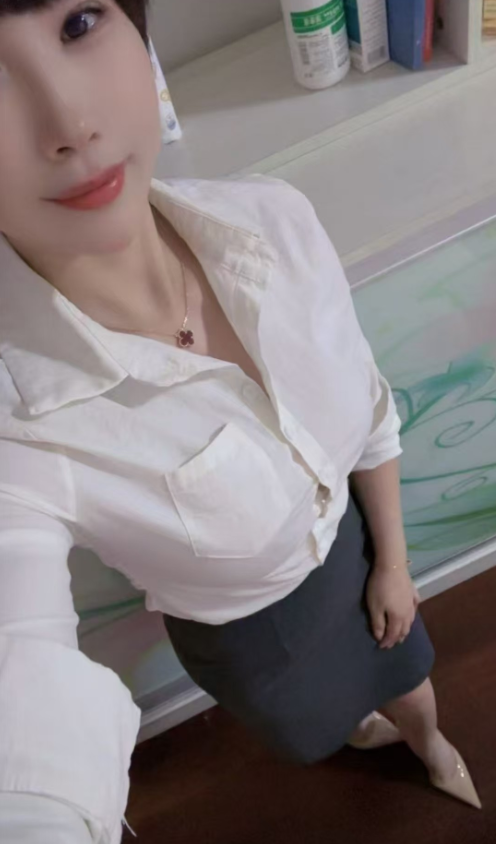 性感御姐柔柔老师