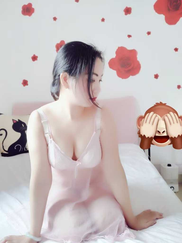 柳南丰满妩媚少妇