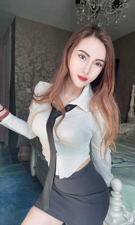 风骚制服诱惑老师