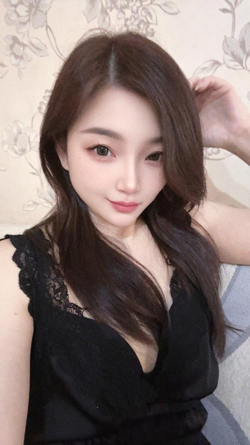 北京平乐园外贼漂亮的小女孩