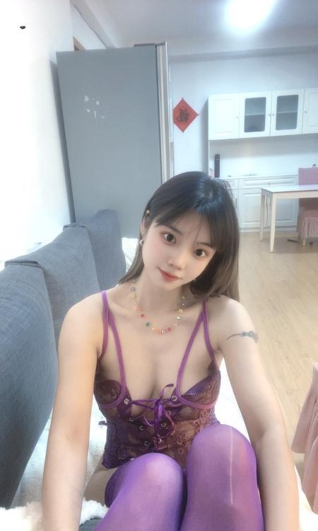 姑苏性感娃娃脸