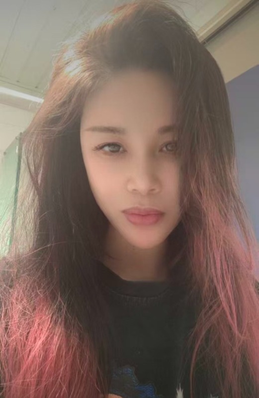 大奶性感骚姐姐