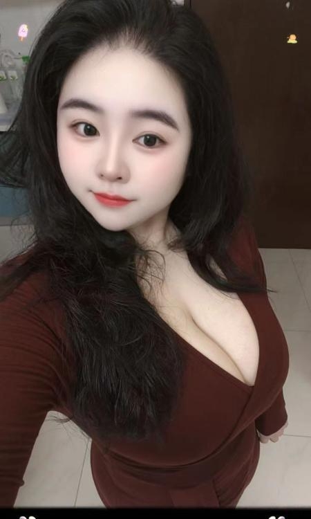 南山40G巨乳露露