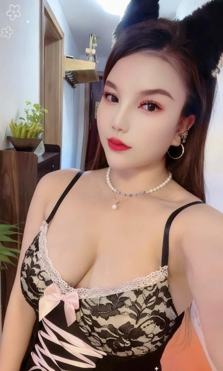 南开丰满巨乳少妇