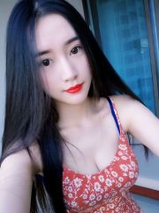 性感美乳小姐姐