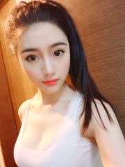 性感美乳小姐姐