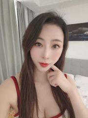 雨花大胸小姐姐