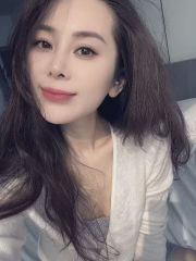 性感火辣瑜伽妹