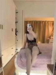 龙华易高潮小艾米